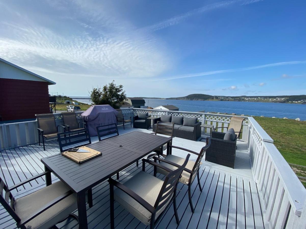 Rocky Harbour Oceanfront Villa Dış mekan fotoğraf